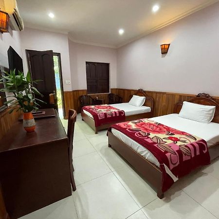 Song Tra Hotel Thu Dau Mot Extérieur photo