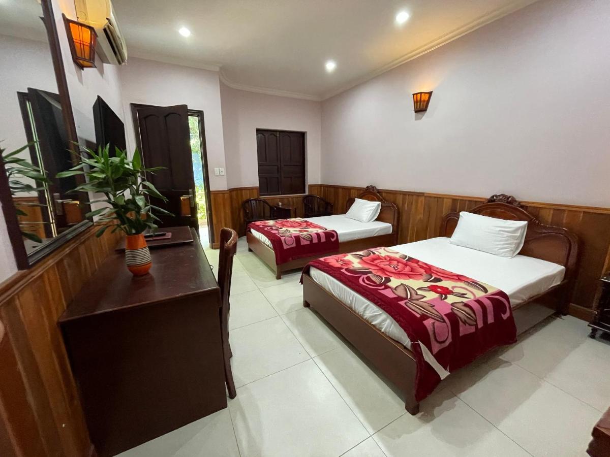 Song Tra Hotel Thu Dau Mot Extérieur photo