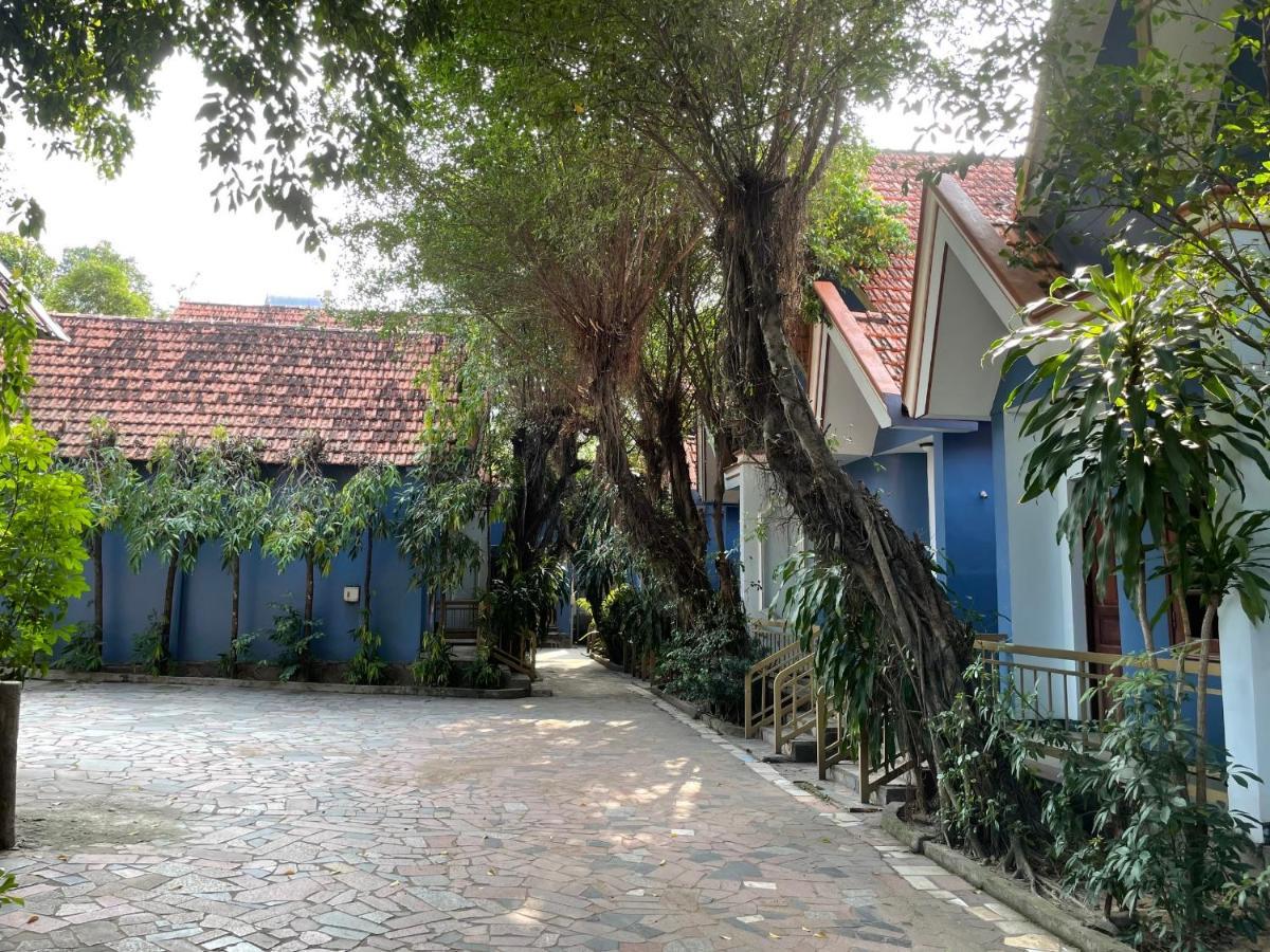 Song Tra Hotel Thu Dau Mot Extérieur photo
