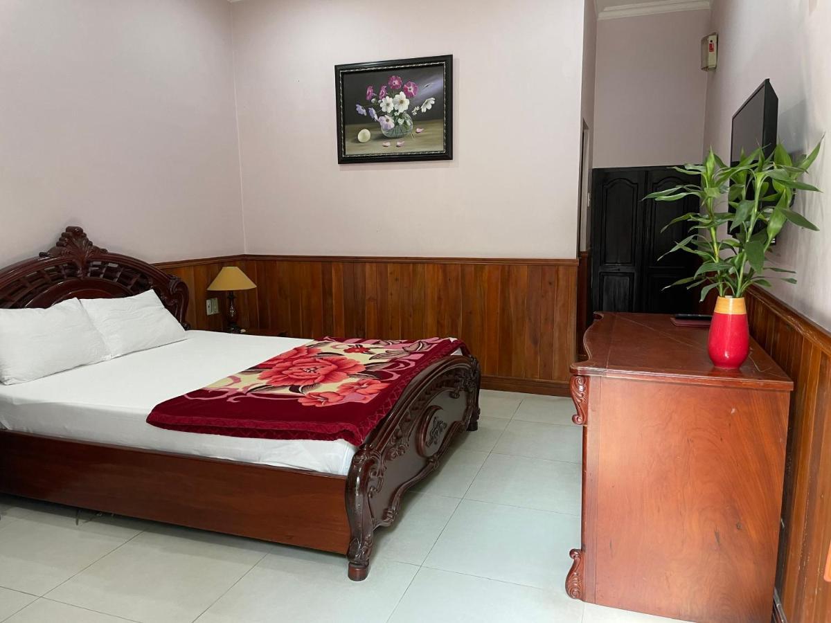 Song Tra Hotel Thu Dau Mot Extérieur photo